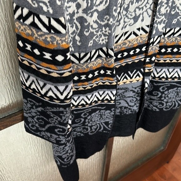 Fuzzi Nordique Cardigan in Black - Size M - Picture 7 of 15